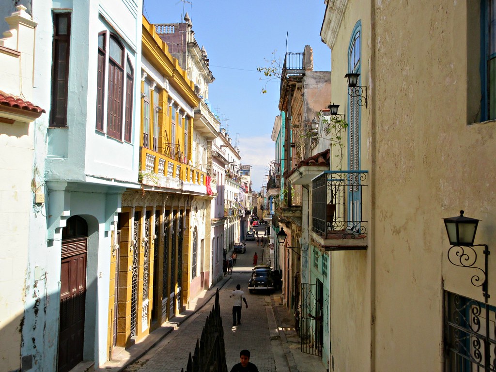 havana-street-10
