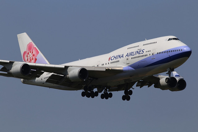 China Airlines B-18215
