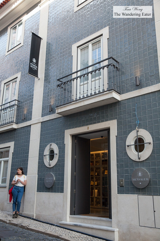 Facade of Lisboa Pessoa Hotel