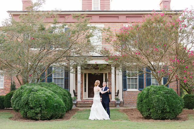 Newlyweds celebrate their new life together at Chippokes State Park, Va - Wedding photoghs by Lauren Simmons Photography