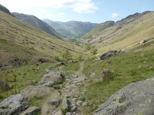 Dropping down to Rosthwaite