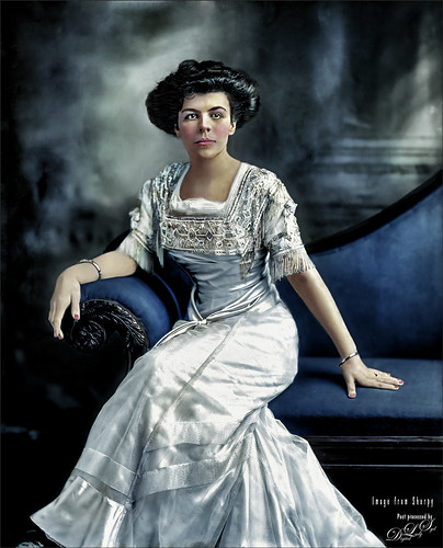 Vintage Image of Miss E. G. Winship in 1909 from Shorpy