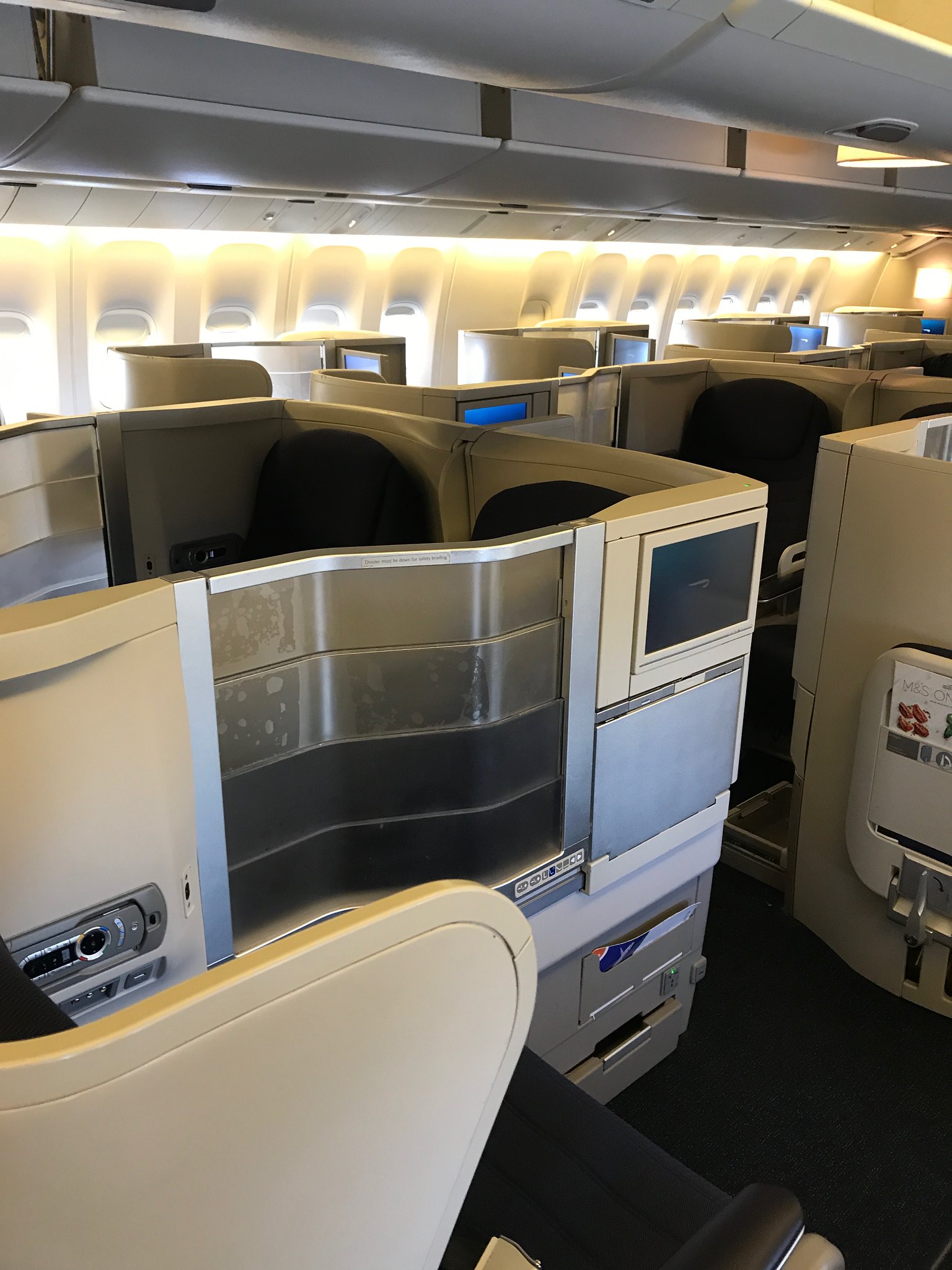 BA B772-200ER LHR > MAD in CE (CW Cabin) - Airliners.net