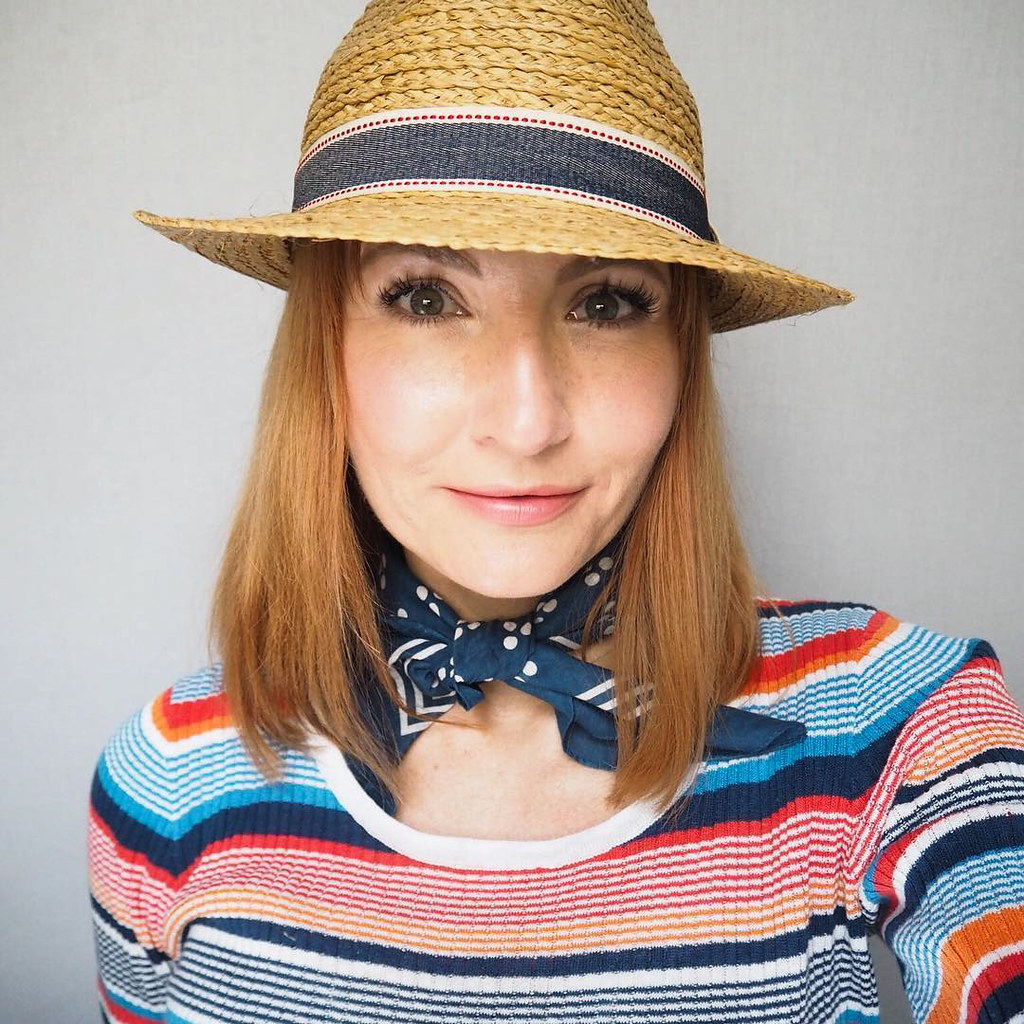 How to Improve Your Selfies in 11 Easy Steps | Not Dressed As Lamb, over 40 style blog