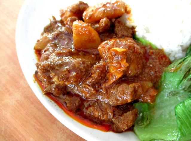 Curry beef