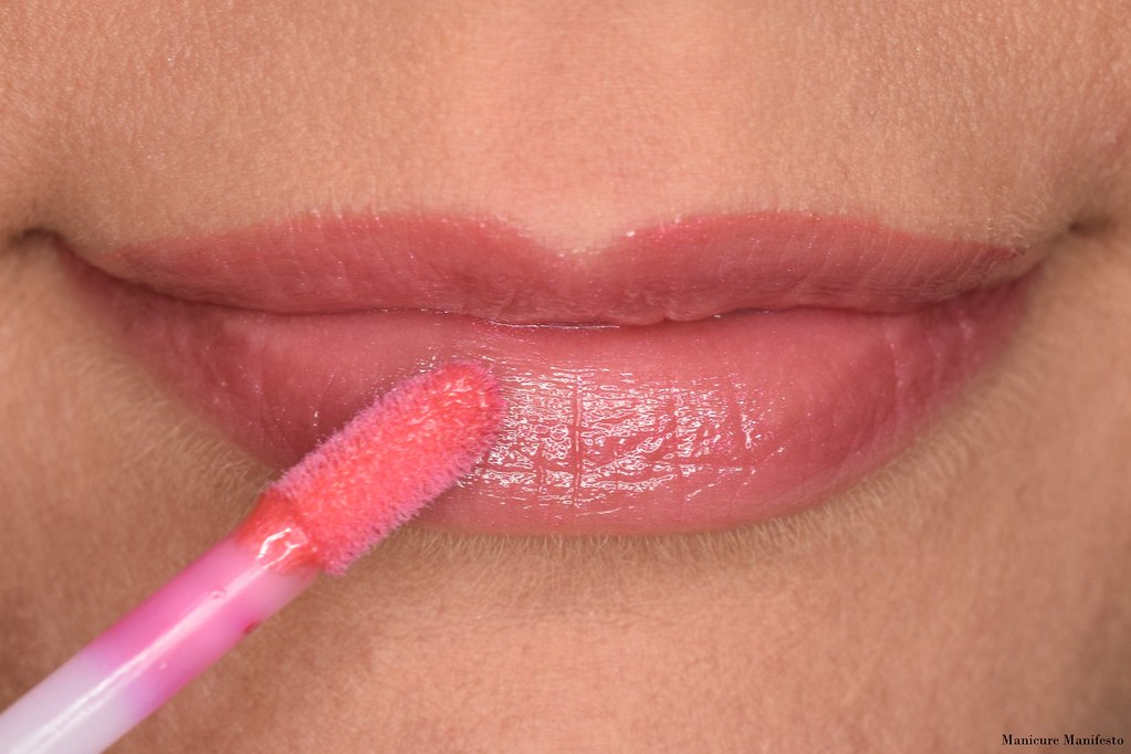 Shiro cosmetics lip gloss swatch