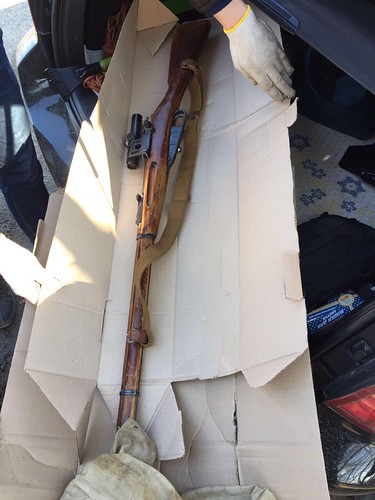 СБУ затримала групу торгівців зброєю, вивезеної із району проведення АТО