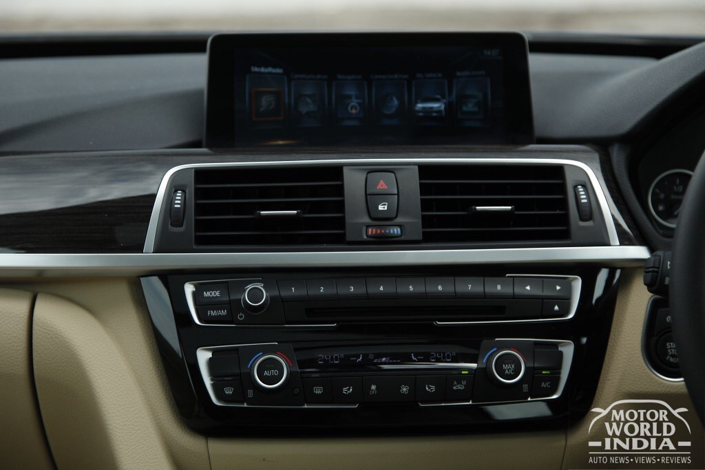 BMW-3-Series-GT-Interior (40)