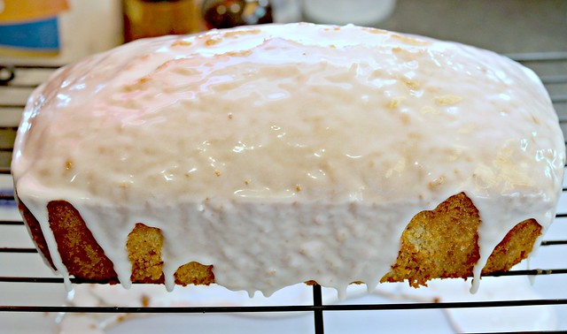 Champagne Pound Cake Frosting