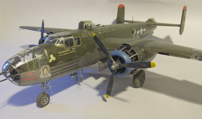 B-25J Ave Maria 1/32 - Ready for Inspection - Large Scale Planes