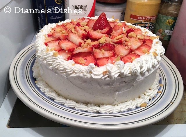 Strawberry Choux Cake: Decorated