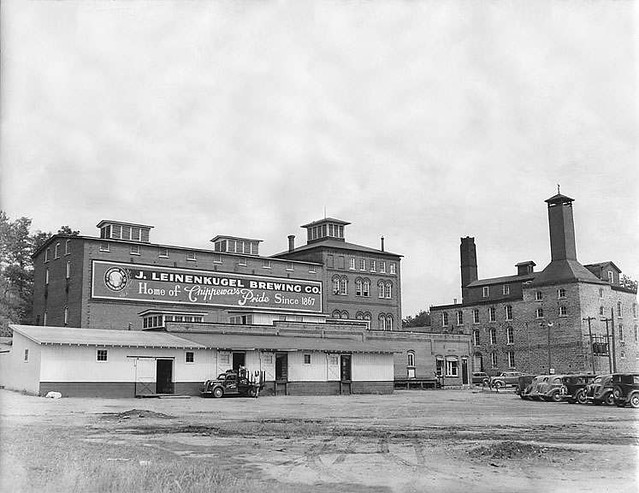 Leinenkugel-brewery-1930