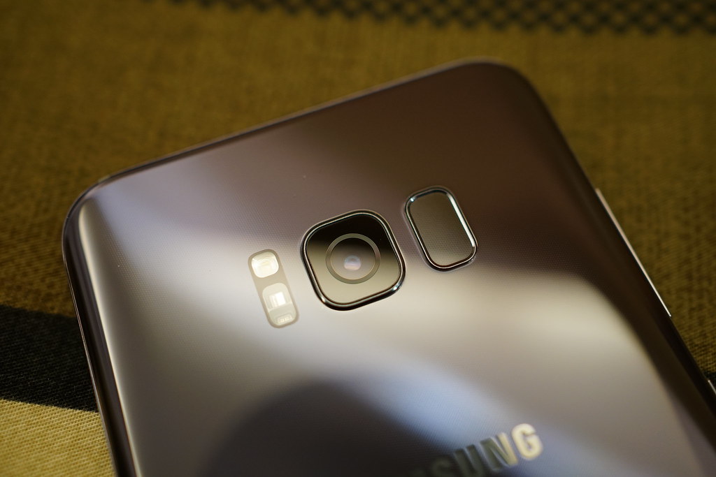 Samsung S8+ 薰紫灰開箱分享