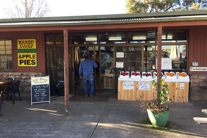 The Pines Orchard Cafe