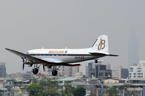 2017.04.26  Breitling  Douglas  DC-3 (HB-IRJ)