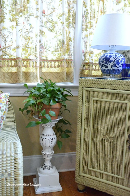 Sunroom-Plant on a candlestick-Housepitality Designs