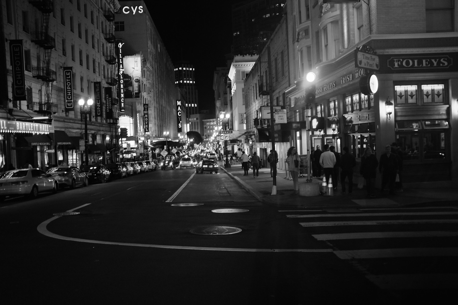 The San Francisco Night photo by FUJIFILM X100S.