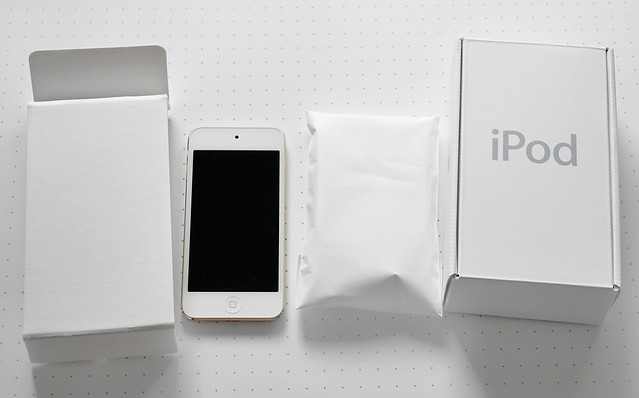 Apple アップル iPod touch 16GB 第6世代 整備済製品