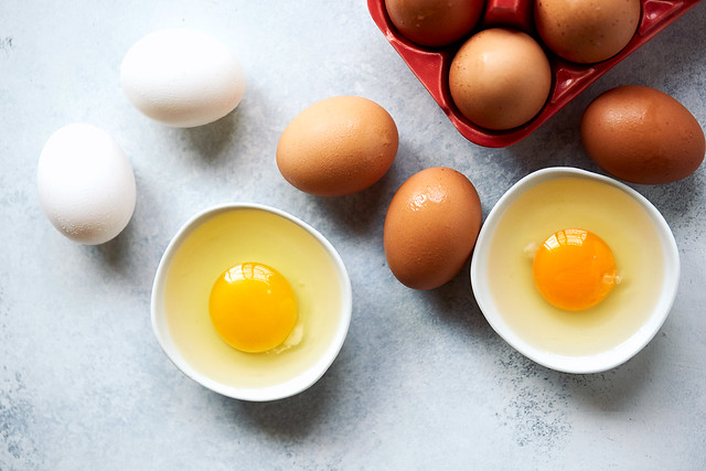 What You Need to Know About Eggs - Pasture Raised vs Cage-Free vs Free-Range, etc
