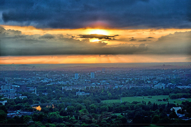 The Establishing Shot: FEAR THE WALKING DEAD LAUNCH – SUNSET VIEW LOOKING WEST OVER THE REGENT PARK FROM TOP OF BT TOWER