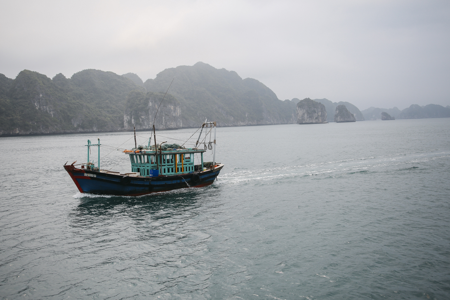 CatBa_17, Cat Ba Island and Halong Bay, a Photo and Travel Diary by The Curly Head, Photography by Amelie Niederbuchner