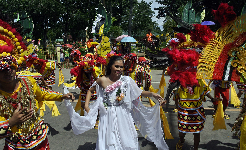 Festivaalit Filippiineillä 2 (Kesäkuun teema)
