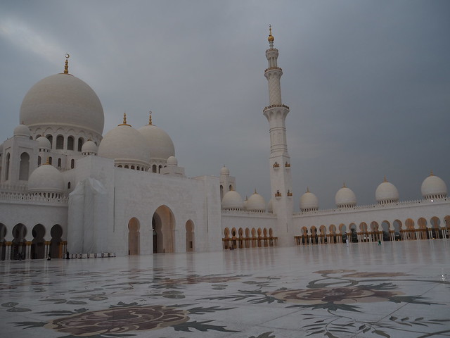P1221574 Sheikh Zayed Grand Mosque(シェイク・ザイード・グランド・モスク/مركز جامع الشيخ زايد الكبير) アブダビ abudhabi