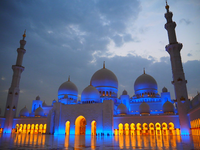 P1221629 Sheikh Zayed Grand Mosque(シェイク・ザイード・グランド・モスク/مركز جامع الشيخ زايد الكبير) アブダビ abudhabi