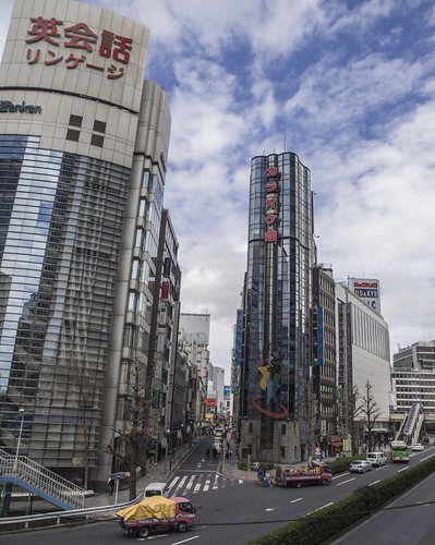 Crowdsourcing Content Shifts to Open Innovation in Japan