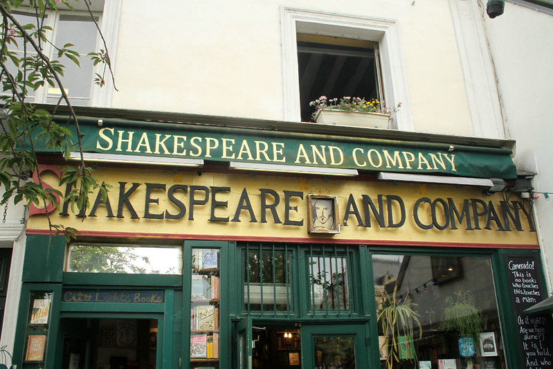 Shakespeare and Company - Paris
