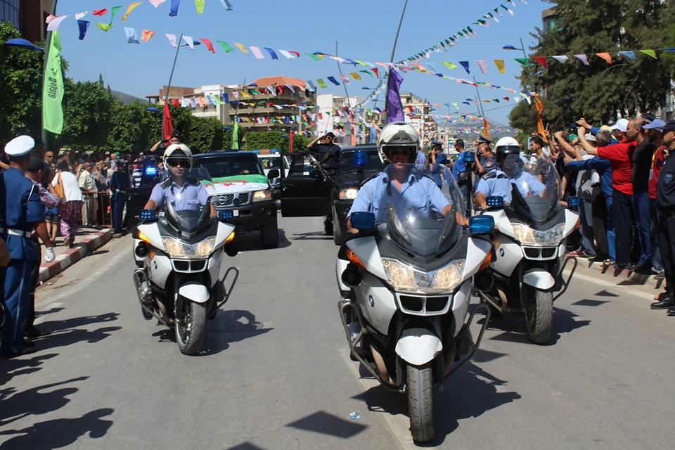 مركبات الشرطة الجزائرية [ Véhicules / Motards ]  - صفحة 14 35831793255_2573612eb8_o