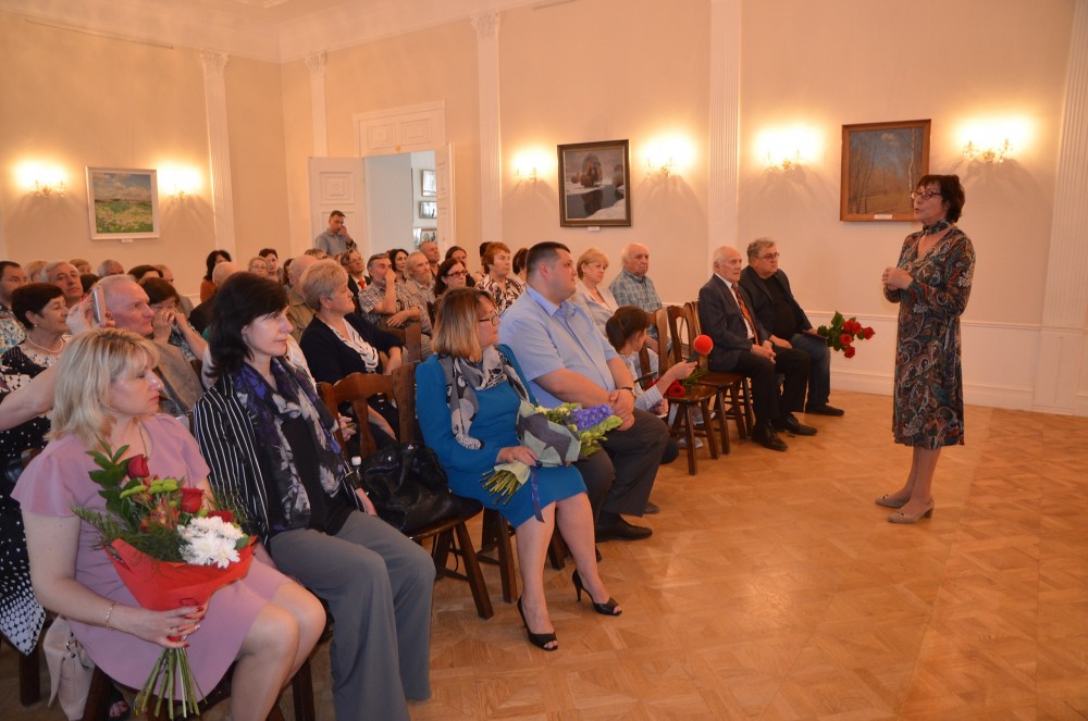 27 июня 2017 года в Губернаторском доме состоялось торжественное открытие выставки Геннадия Салькова Мой дом везде, где есть небесный свод - 4