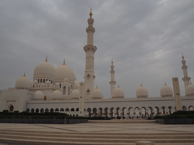 P1221493 Sheikh Zayed Grand Mosque(シェイク・ザイード・グランド・モスク/مركز جامع الشيخ زايد الكبير) アブダビ abudhabi