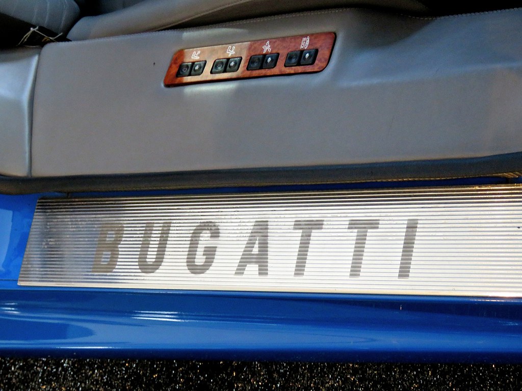 Bugatti EB-110 Greenwich 4