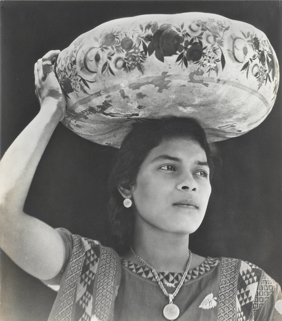 Tina Modotti, Woman of Tehuantepec, c. 1929, gelatin silver print, Philadelphia Museum of Art, gift of Mr. and Mrs. Carl Zigrosser. From 40 years of Mexican Modern Art at the Museum of Fine Arts Houston