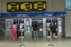 London - Underground ticket machines