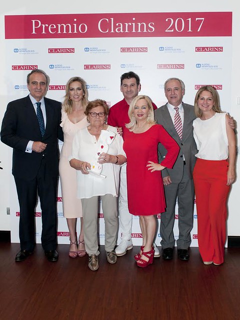Premio Clarins 2017 & Donativo Aldeas Infantiles SOS