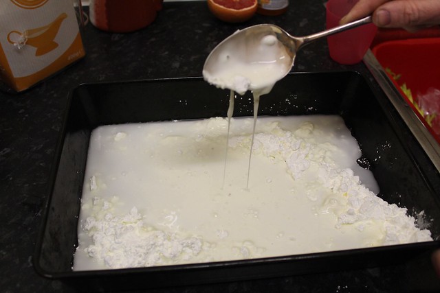 Cornflour gloop activity from chapter 8 of Messy Church Does Science