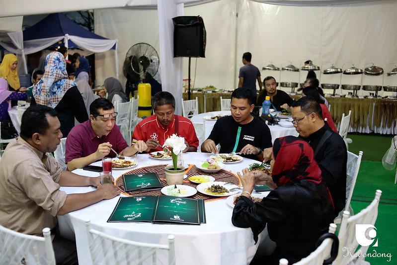 9Kedondong Citarasa Kampung Buffet Ramadhan