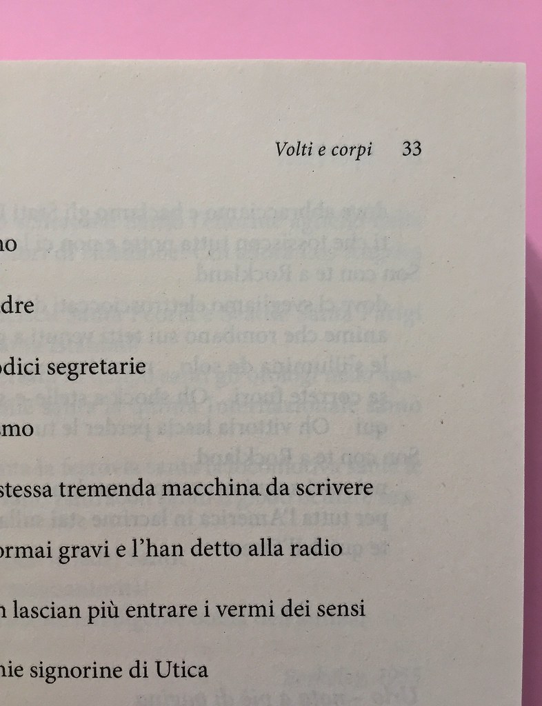 La Cultura, il Saggiatore, Milano 2016. Numerazione di pagina: in alto, allineata al margine esterno del testo, preceduta dal titolo della sezione [pag. 33] (part.), 2