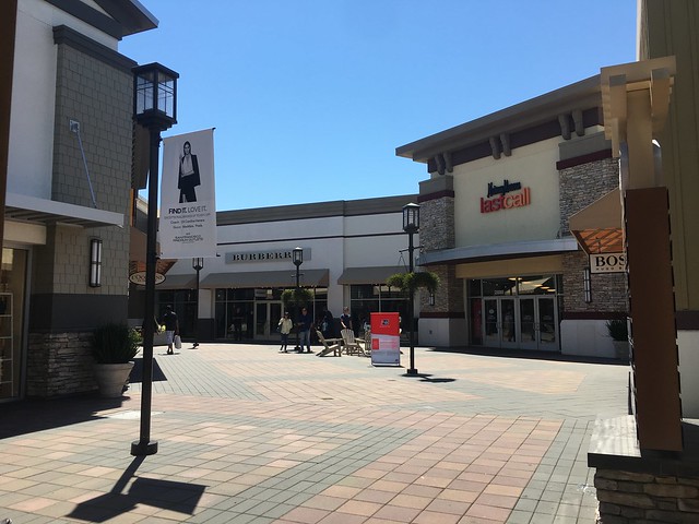 Livermore outlet,  May 23, 2017