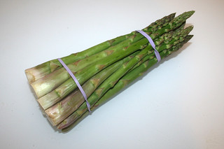 02 - Zutat grüner Spargel / Ingredient green asparagus