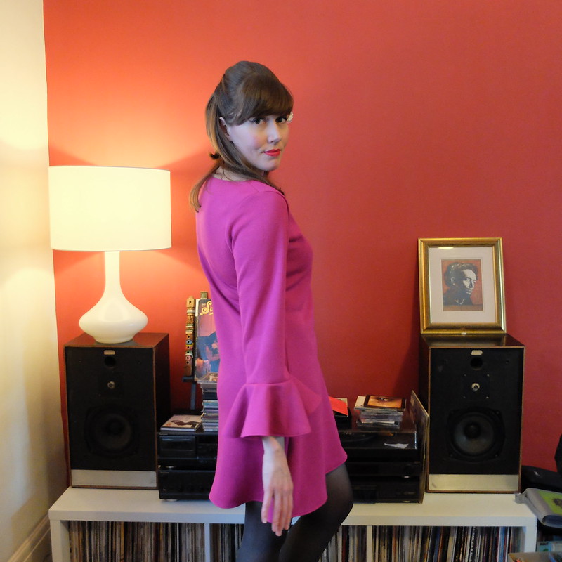 Coco Tilly and the Buttons with ruffle sleeve @porcelinasworld
