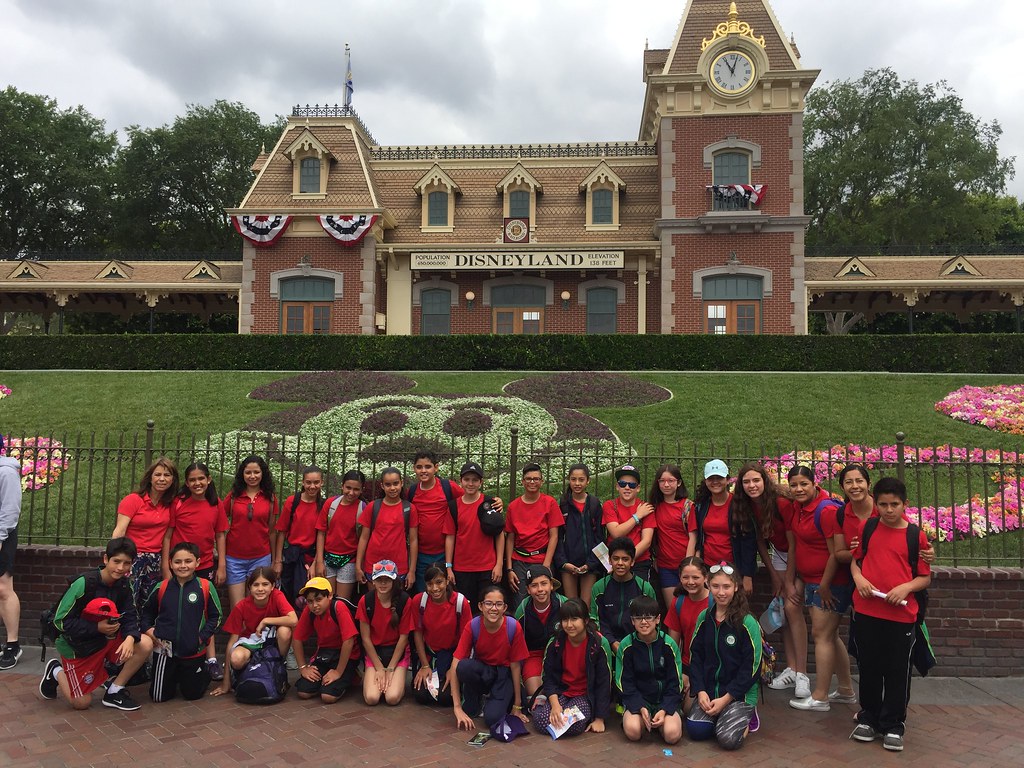 Viaje de Disney alumnos 6to