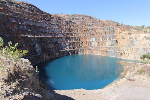 Mary Kathleen Uranium Pit