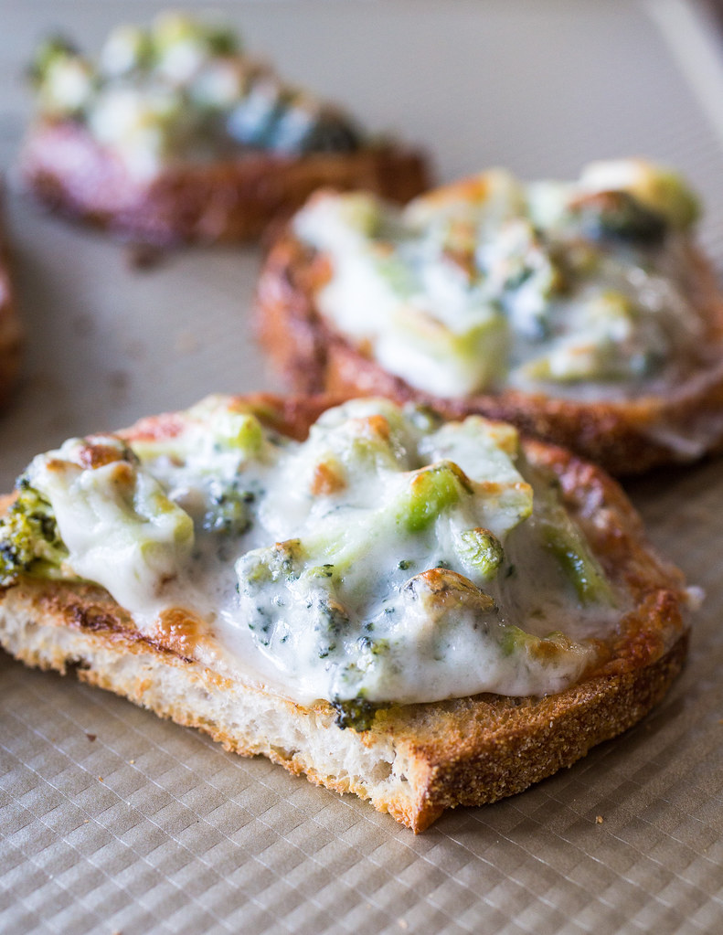 Quick and Easy Broccoli Melts