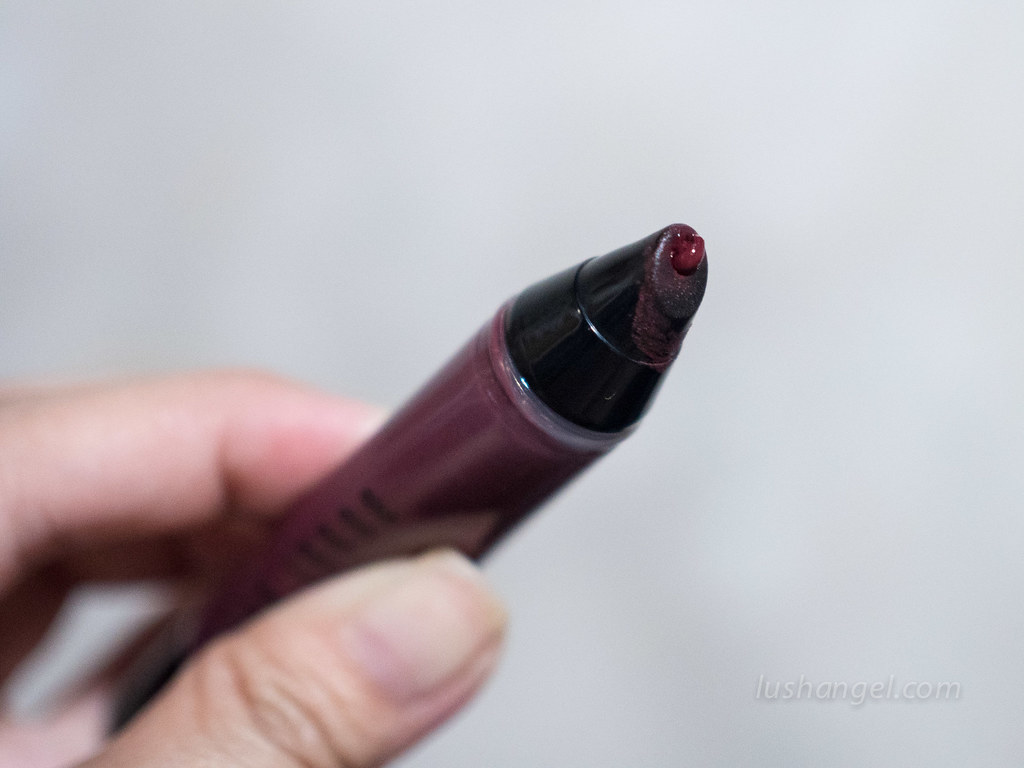 bobbi-brown-art-stick-liquid-lipstick-rich-red