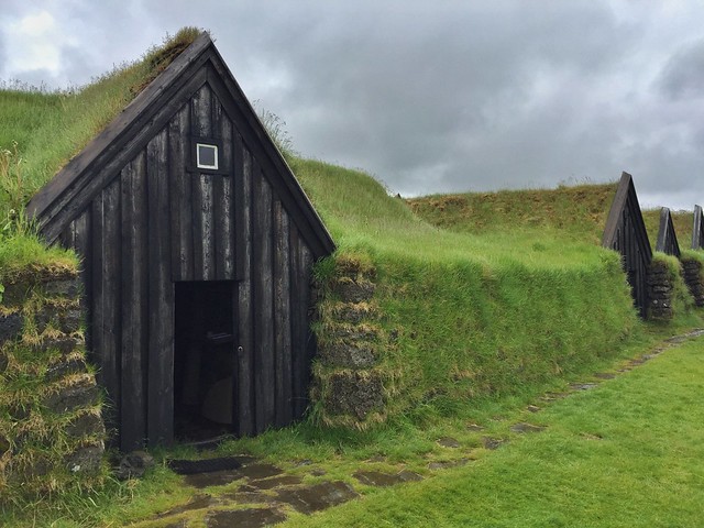 Keldur, la aldea de las casas césped en Islandia