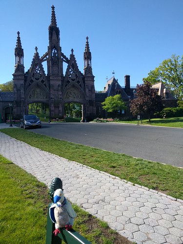 Green-wood Cemetery Entrance