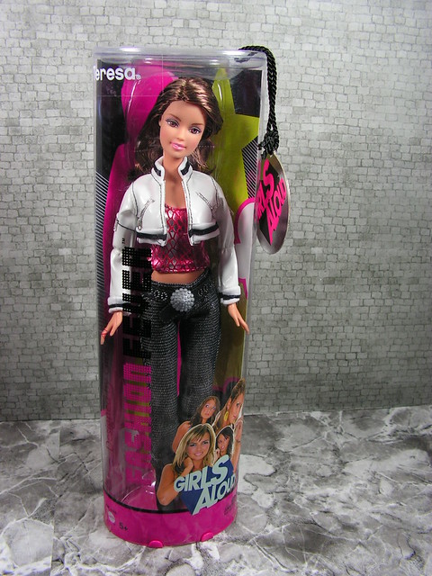 2005 Barbie Fashion Fever Girls Aloud Teresa J5476 (3)